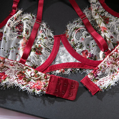 A Set Of Women's Lace Printed Gathered Bra Set Adjustable Cross-Border Floral Thongs Underwear
