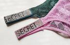 Pack of 4 pcs New Design Women's Sexy Breathable Thong Low-Rise Panties Sequined Rhinestone Lace Decoration Solid Pattern