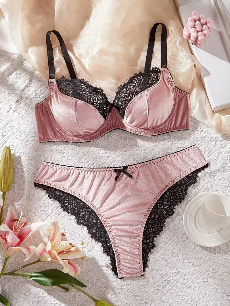 Set of Plus Size Sexy Lingerie for Women -Lace Trim and Deep V Neck High Stretch
